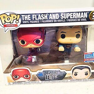 Funko Pop Superman & The Flash Vinyl Figures – 2 Pack (2018 Fall Convention)